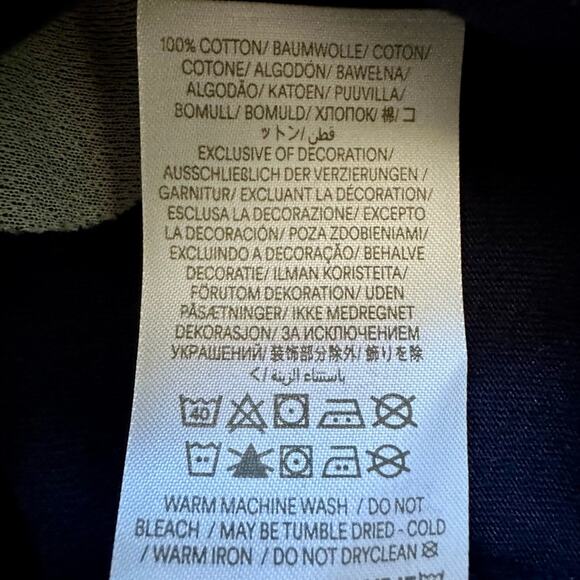 Mini Boden Glow In The Dark Navy Festive Santa Sleigh Appliqué Knit T-Shirt 5/6 - Picture 7 of 7